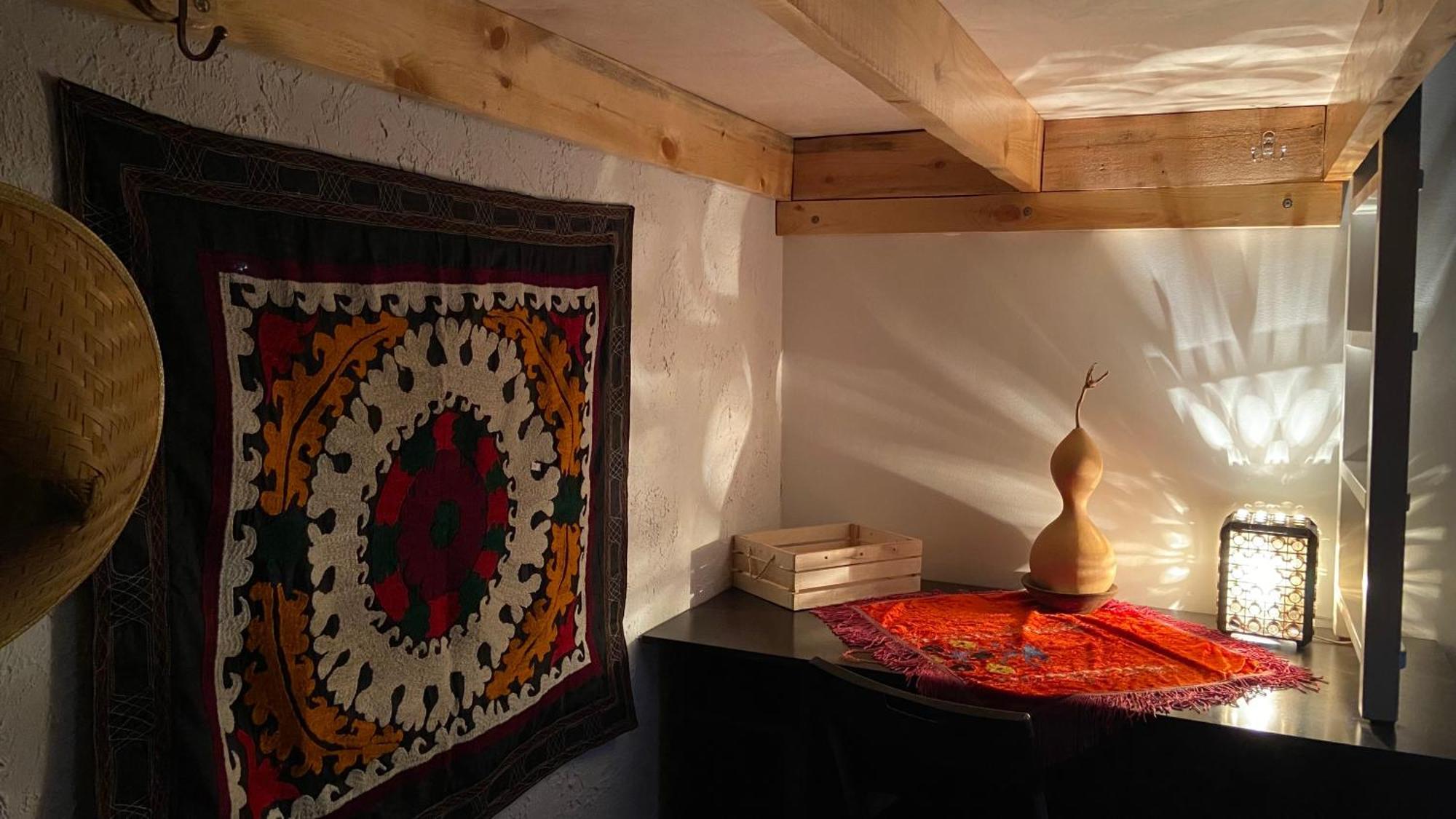 Kuduk Cultural Residence Bishkek Bagian luar foto